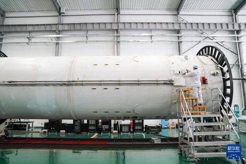 兩會影像直擊 電子科技領域技術開發，如何為新質生產力注入強勁動能